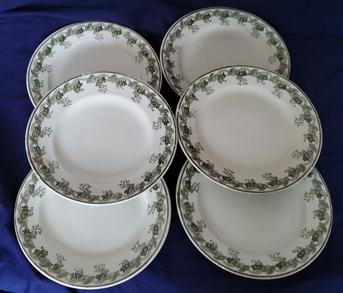 Assiettes plates moulin des - 6,
