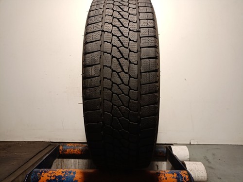 22565r16c112 110r pneu - pneu, /