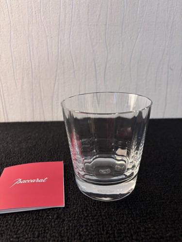Verre whisky modèle - à,