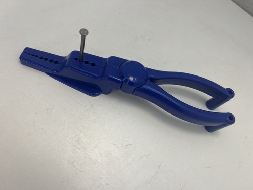 Pince plante clou outils - outils, ne