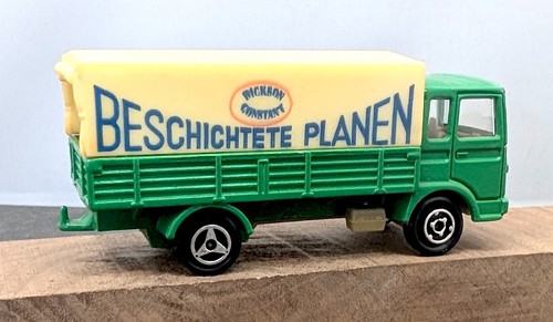 Majorette baches - majorette, "baches
