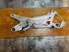 Yamaha GTS 1000 repose-pieds