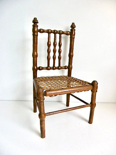 Chaise poupee ancienne - poupee,