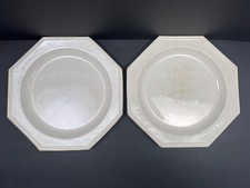 Lot 2 assiettes hexagonales
