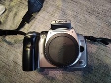 Canon EOS 300D reflex 6.3 mpix