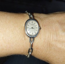 VINTAGE 1970 MONTRE FEMME