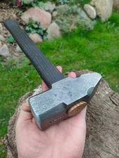 Outil de forgeage au