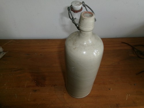 Ancienne bouteille terre - bouteille,