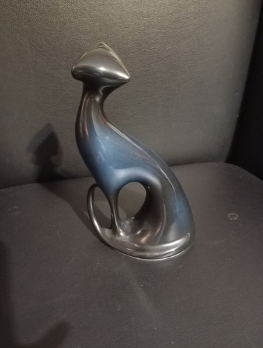 Vintage figurine sitting - figurine, of