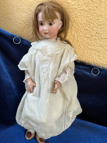 Très jolie poupée avec - , tête