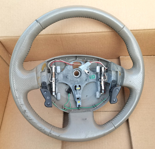 Volant cuir renault - cuir, mégane