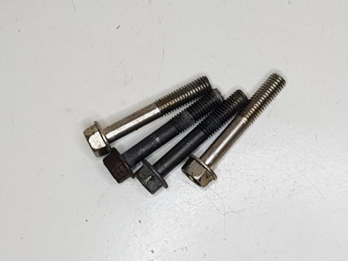 Vis culasse de moteur - vis,