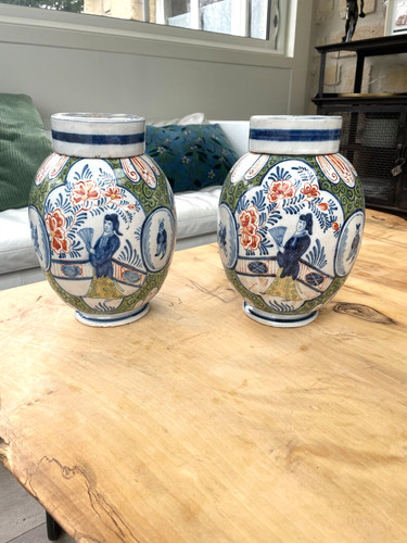 Ancienne paire pots - de,