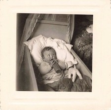 OLD SMALL PHOTOGRAPH BABY BOTTLE