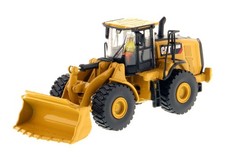 DIECAST MASTERS - CATERPILLAR