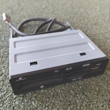 Lecteur de carte mémoire