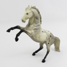 Cheval De Bataille Vintage