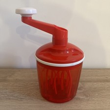 Tupperware speedy chef Rouge