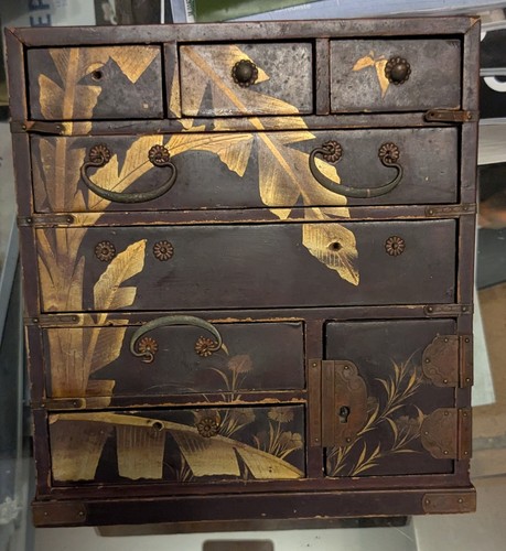 Cabinet coffre à bijoux - coffre,