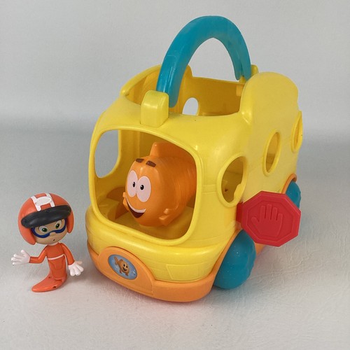 Bubble guppies roll - guppies, n
