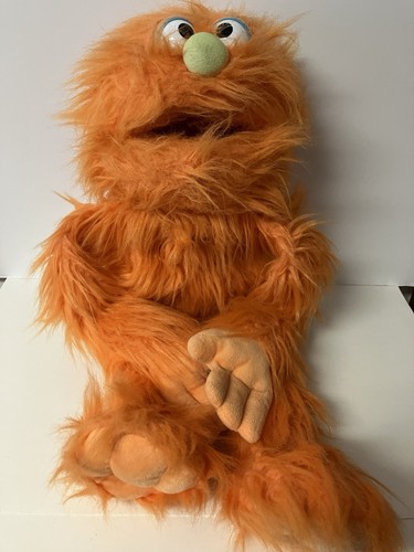 2008 silly puppets large - 2008,
