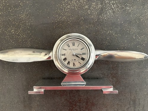 Horloge bureau en forme - horloge,