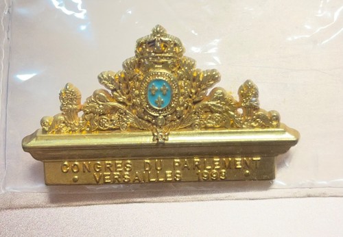 Pin badge congres - pin's,