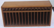 Vtg KALMAR Designs TEAK WOOD 15-Slot CASSETTE TAPE HOLDER Pop-Out Levers STORAGE