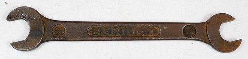 Ancien outils cle plate 19 - ancien,