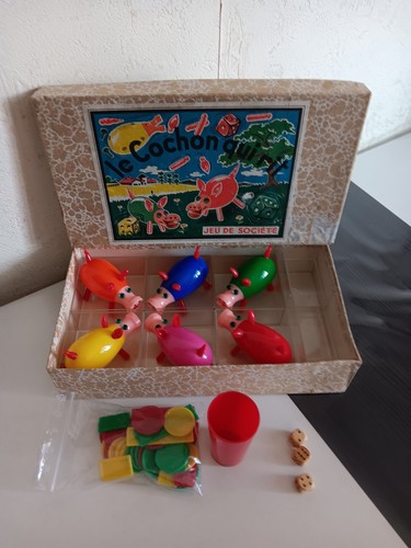 Cochon qui rit - (6, cochons)