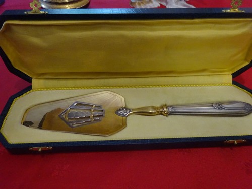 Pelle tarte art - art, argent