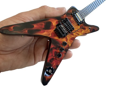Miniature not playable - -,