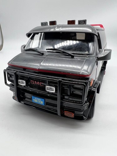 Mini voiture 258 18 boite - 1/18,