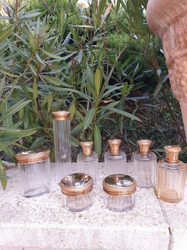 Ensemble pots flacons - pots,