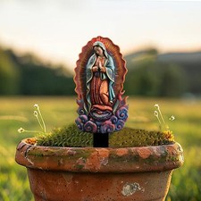 Statue de la Vierge Marie de