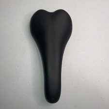 VELO Saddle CrMo Rail Black Road / Mountain Bike Saddle Seat EUC