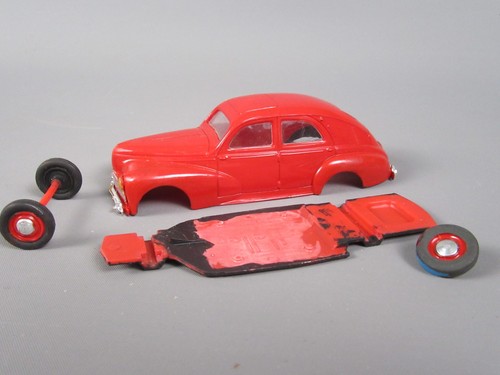 D426 peugeot 203 - heller, réf