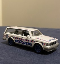 Miniature Majorette Volvo 240