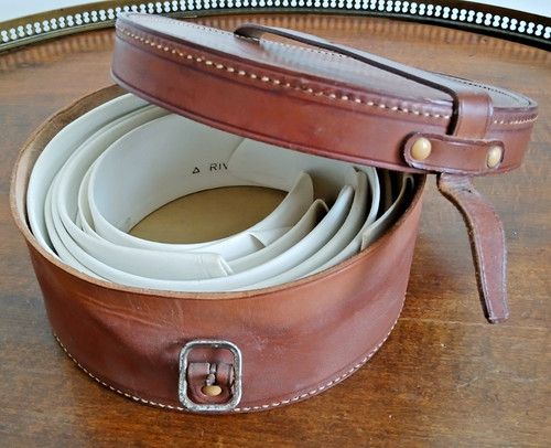 Superbe boîte cuir avec - superbe,