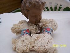 Anciennes pelotes de laine