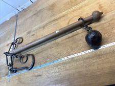 peson outil ancien balance chasse poids / PESON  En Bois 18e Réf (n° 5 )