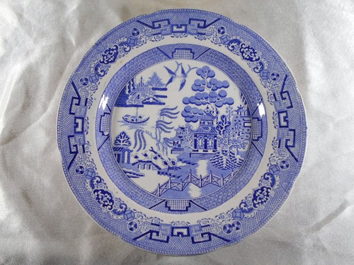 Assiette en - 411,