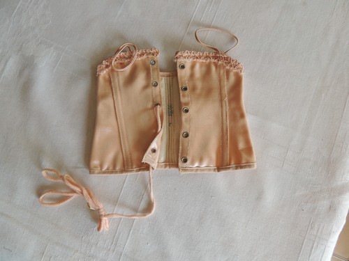 Ravissant corset poupée - ravissant, de