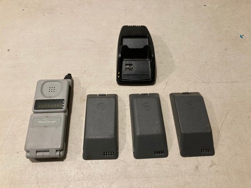 Motorola microtac flip phone - motorola,