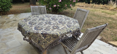 Tapis table ancien - table,