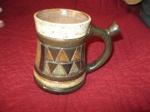 Ancienne chope poterie - ancienne,
