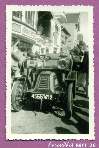Photographie vieille voiture - vieille,