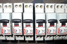 DISJONCTEUR  MODULAIRE 20AMPERES COURBE C, 06020 LEGRAND 20A Pouv. Coupure 4,5KA