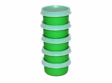 5 TUPPERWARE 1