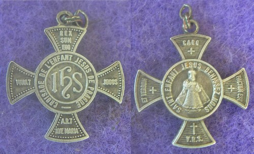Ancienne medaille saint enfant - ancienne,